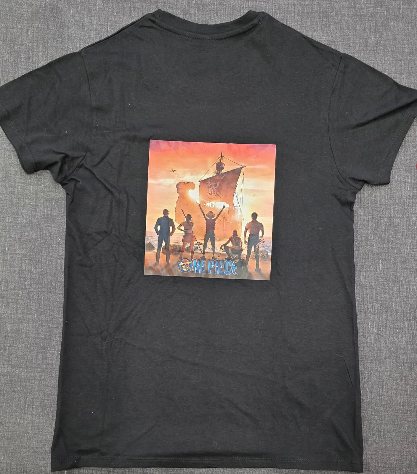 T-Shirt - Roly - ONE PIECE - LIVE ACTION - Taglia M (Nera)
