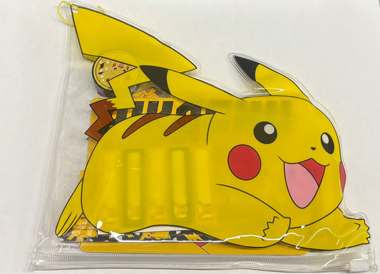 Pokemon - Astuccio con accessori Pikachu